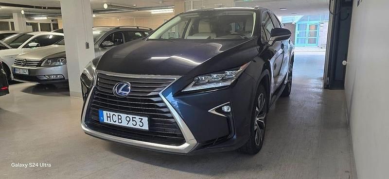 Begagnad Lexus RX450h Executive Line 313 HK (230 kW) 2018 Mörkblå (blå) SUV