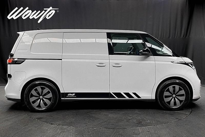 Begagnad VW ID. Buzz 150 kW (204 HK) 2024 Candyvit Minibuss
