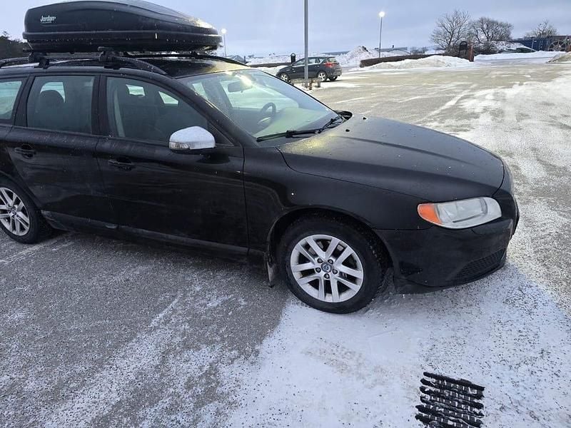 Begagnad Volvo V70 145 HK (106 kW) 2008 Kombi