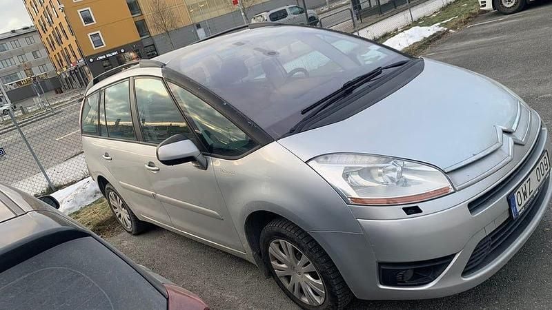 Begagnad Citroën Grand C4 Picasso 120 HK (88 kW) 2010 Minibuss