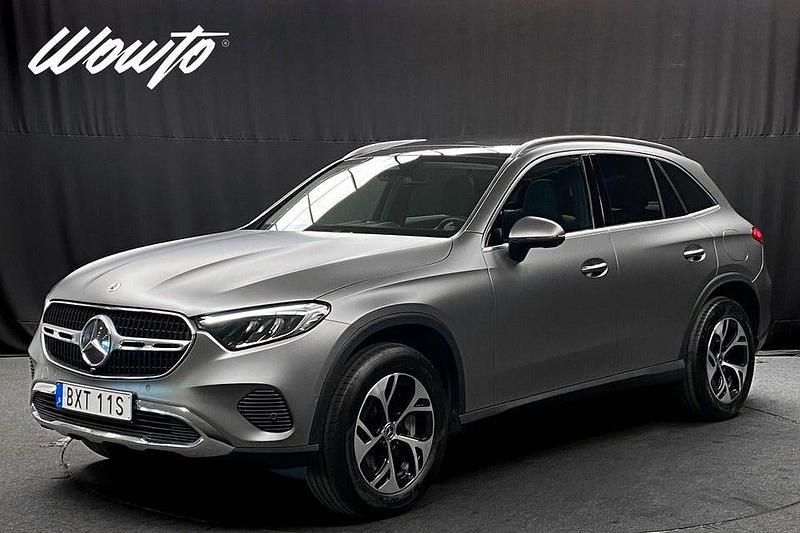Svart Begagnad 2024 Mercedes GLC300 Avantgarde SUV | 569 800 kr (Superpris) - Bild 1/3