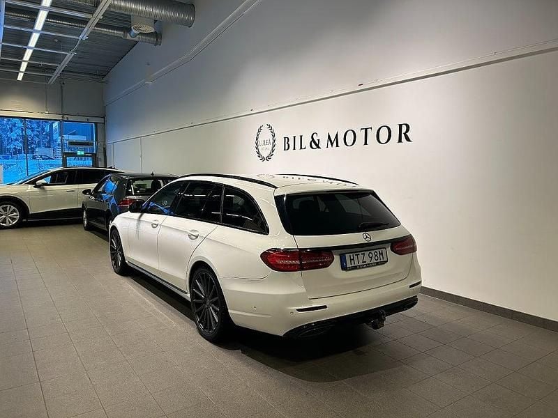 Begagnad Mercedes E220 194 HK (142 kW) 2019 Vit Kombi