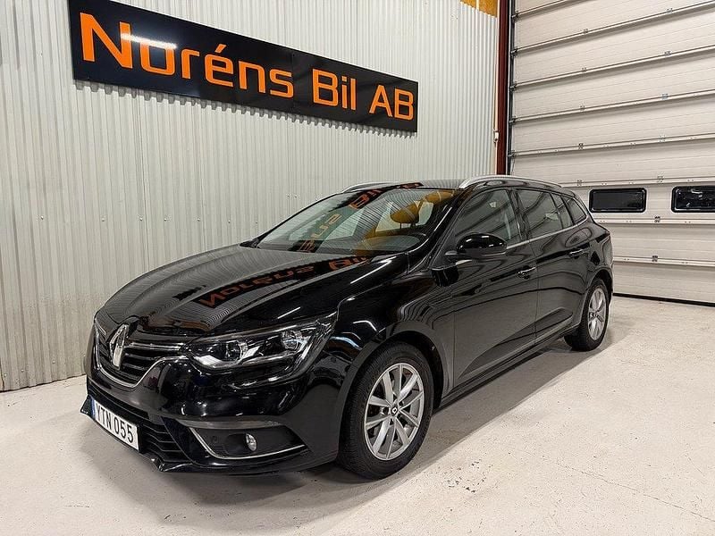 Svart Begagnad 2018 Renault Mégane GrandTour Kombi | 119 000 kr (Bra pris) - Bild 1/4