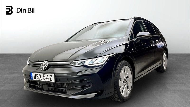 Svart Ny 2025 VW Golf VIII Life Kombi | 304 900 kr (Bra pris) - Bild 1/4