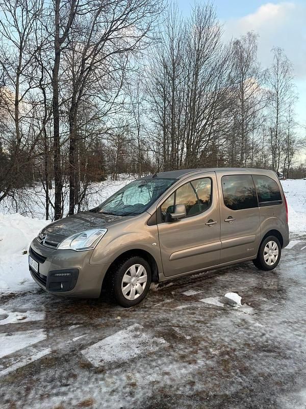 Begagnad 2015 Citroën Berlingo Minibuss | 65 000 kr (Lite dyr) - Bild 1/4