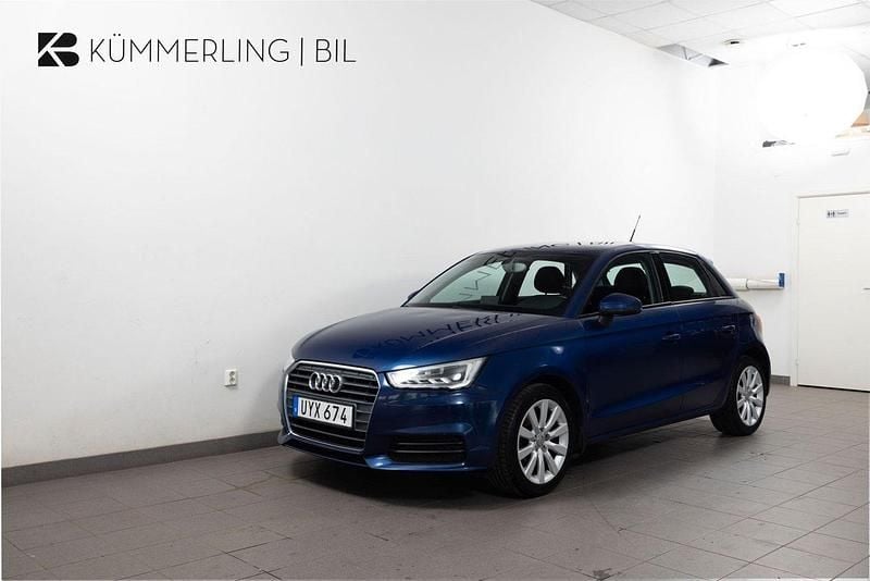Blå Begagnad 2016 Audi A1 Sportback Halvkombi | 139 900 kr (Marknadspris) - Bild 1/4