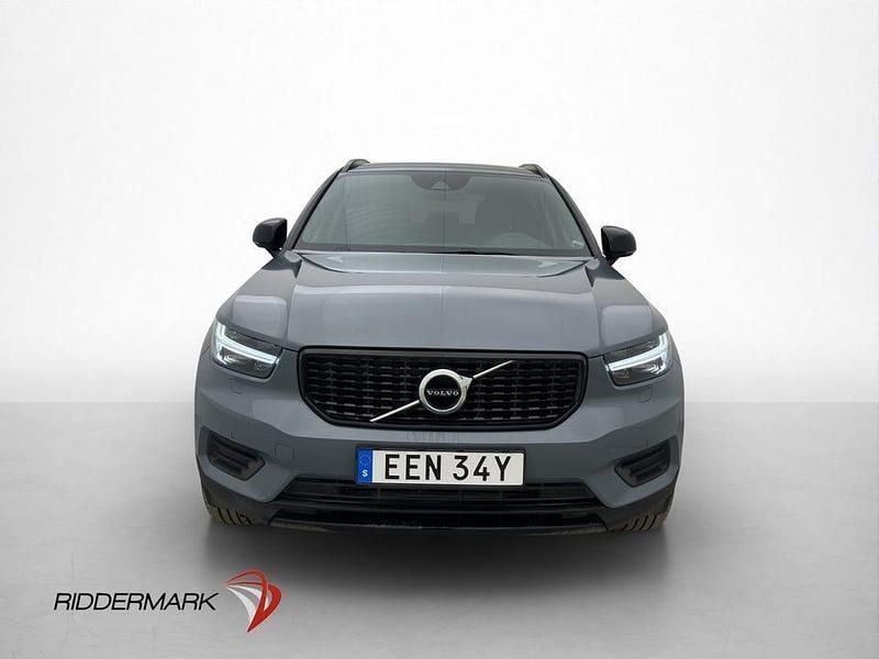 Begagnad Volvo XC40 R-Design 150 HK (110 kW) 2021 Grå SUV