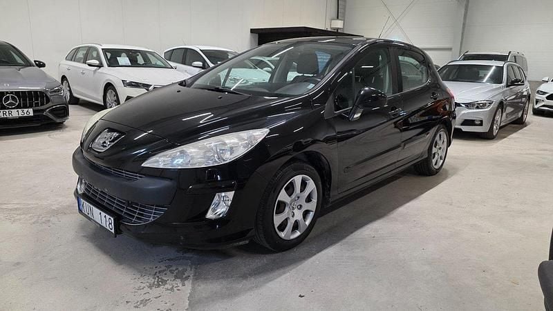 Svart Begagnad 2010 Peugeot 308 Halvkombi | 39 500 kr (Marknadspris) - Bild 1/4