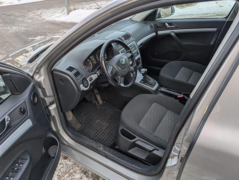 Begagnad Skoda Octavia 122 HK (89 kW) 2011