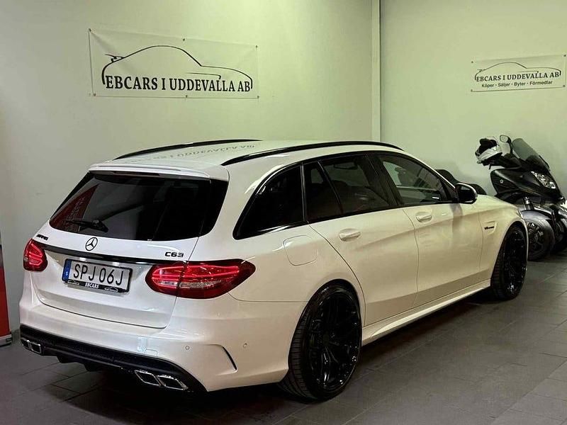 Begagnad Mercedes C63 AMG AMG 476 HK (350 kW) 2017 Vit Kombi