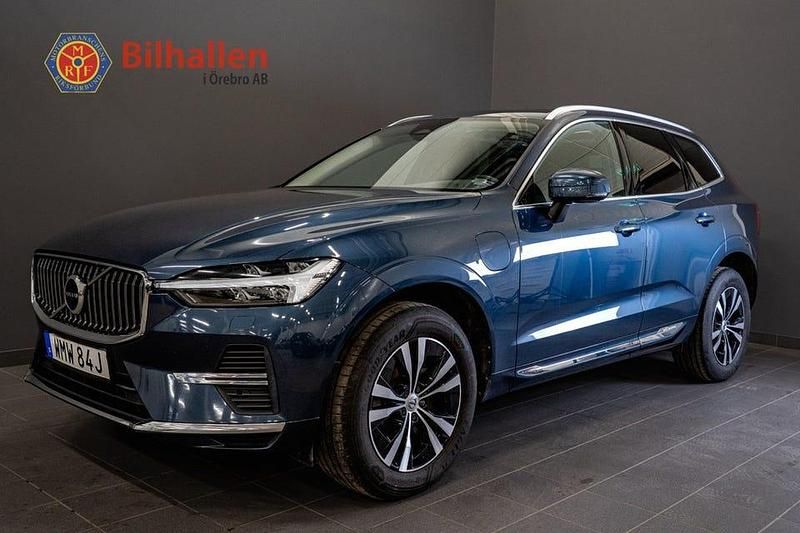 Blå Begagnad 2023 Volvo XC60 Core SUV | 329 000 kr - Bild 1/4