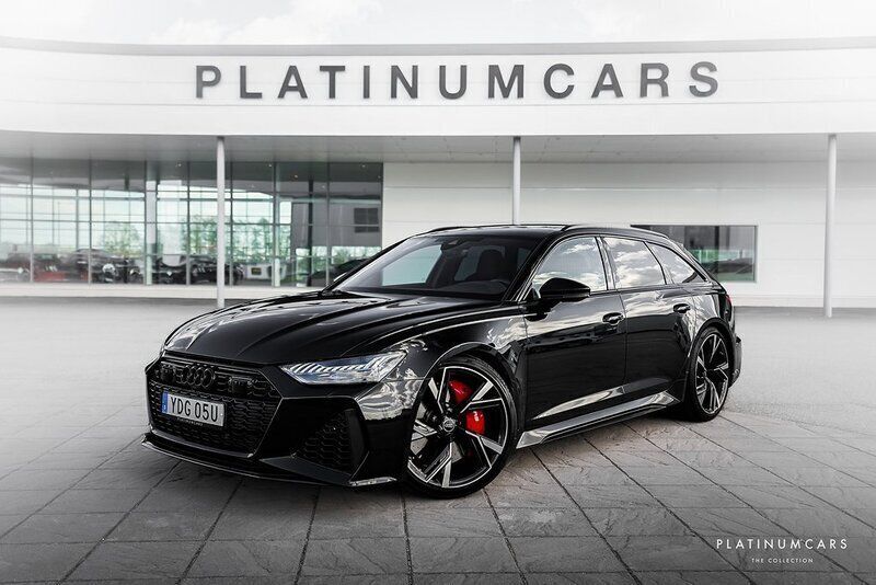Svart (mythossvart metallic) Begagnad 2022 Audi RS6 Premium Kombi | 1 299 000 kr - Bild 1/4