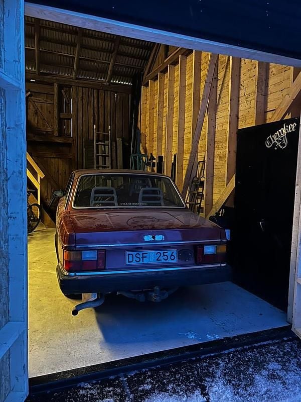 Begagnad Volvo 244 112 HK (82 kW) 1981 Sedan