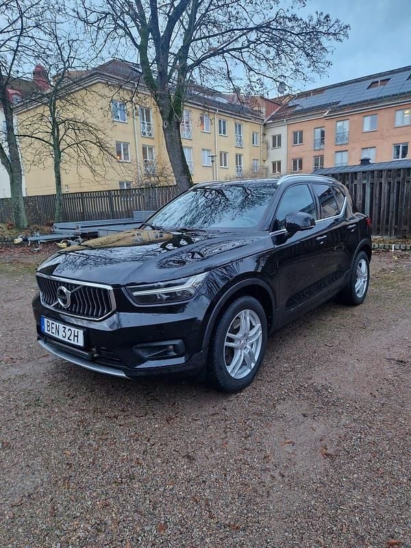 Begagnad 2021 Volvo XC40 SUV | 249 000 kr (Bra pris) - Bild 1/4