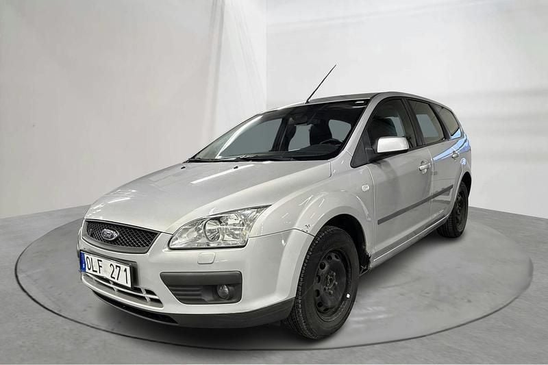 Silver Begagnad 2007 Ford Focus Kombi | 12 000 kr (Superpris) - Bild 1/4
