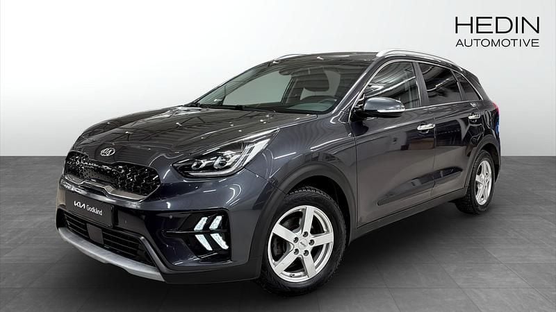 Grå Begagnad 2019 Kia Niro Advance SUV | 214 900 kr (Marknadspris) - Bild 1/4