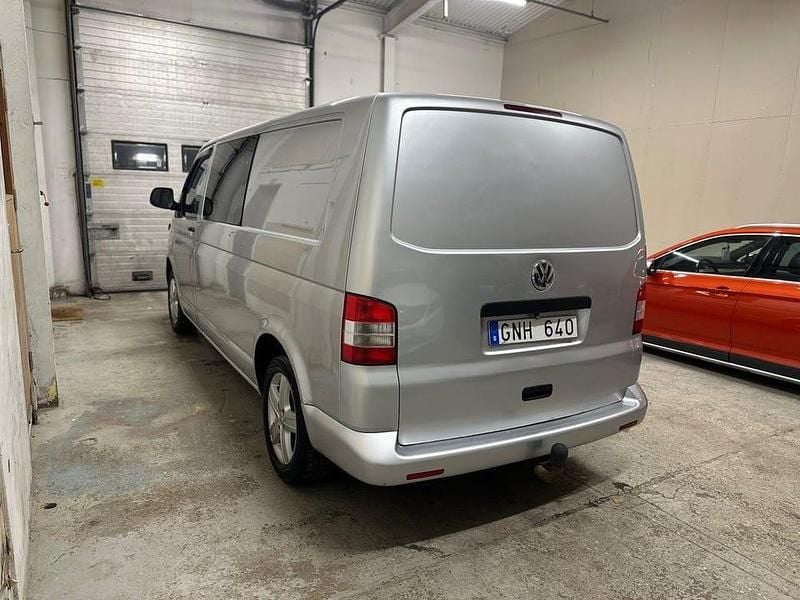Begagnad VW T5 180 HK (132 kW) 2010 Silver Van