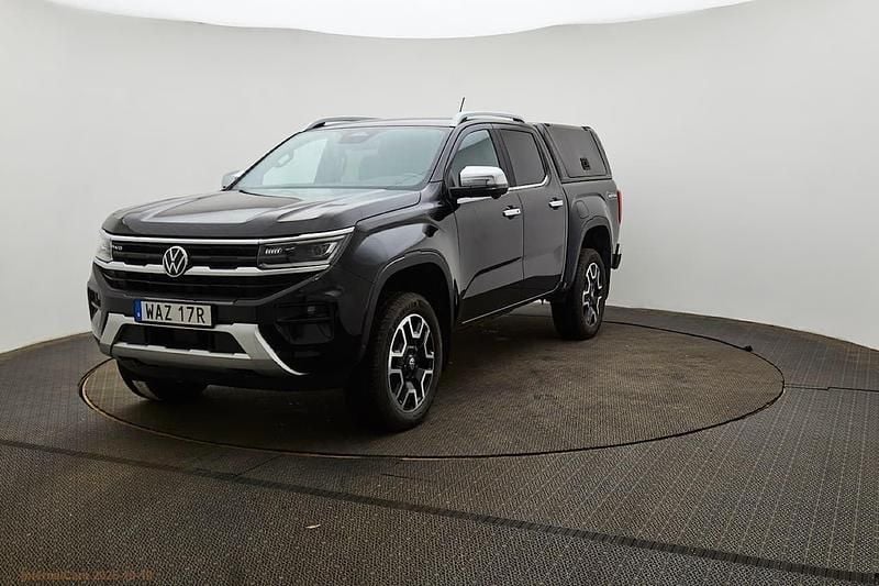 Svart Begagnad 2023 VW Amarok Pickup | 609 000 kr (Bra pris) - Bild 1/4