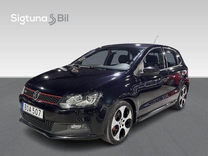Svart Begagnad 2011 VW Polo GTI Halvkombi | 114 900 kr (Dyr) - Bild 1/3
