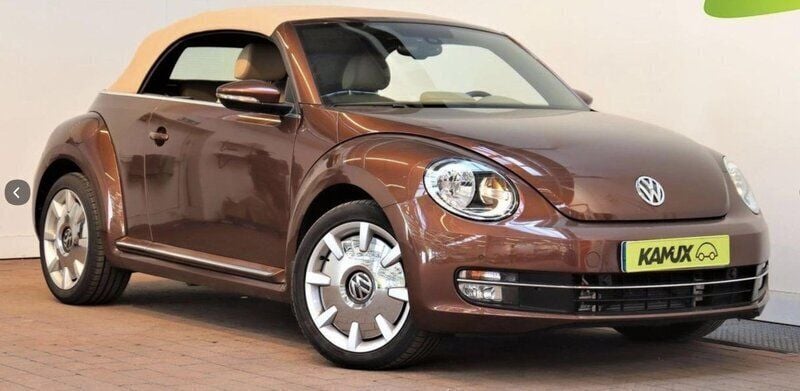 Brun Begagnad 2016 VW Beetle Cab | 215 000 kr (Marknadspris) - Bild 1/4