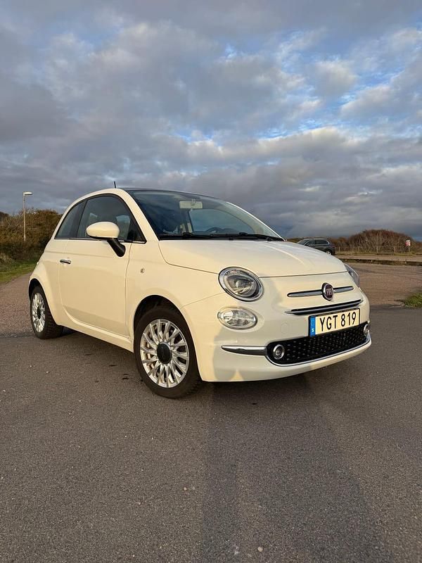 Begagnad 2017 Fiat 500 Halvkombi | 82 000 kr (Marknadspris) - Bild 1/4