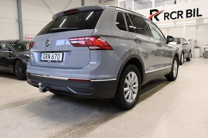 Begagnad VW Tiguan 150 HK (110 kW) 2021 Grå SUV