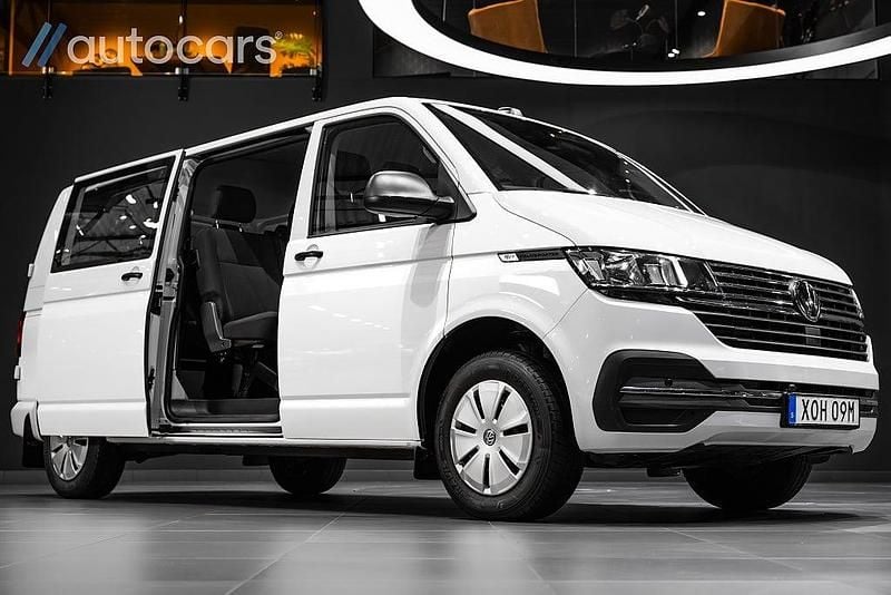 Vit Begagnad 2022 VW Transporter Van | 448 750 kr (Marknadspris) - Bild 1/4