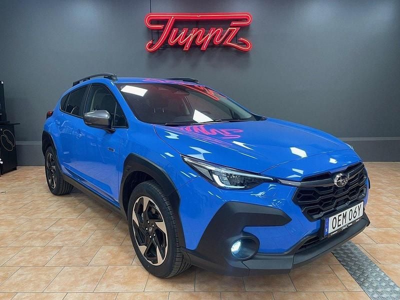 Blå Begagnad 2023 Subaru Crosstrek Kombi | 379 000 kr - Bild 1/4