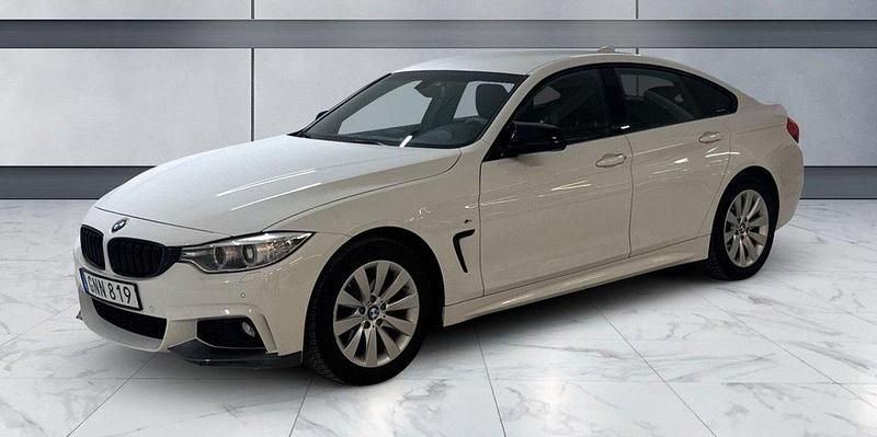 Vit Begagnad 2015 BMW 420 Gran Coupé M Sport Sportkupé | 190 000 kr (Marknadspris) - Bild 1/4