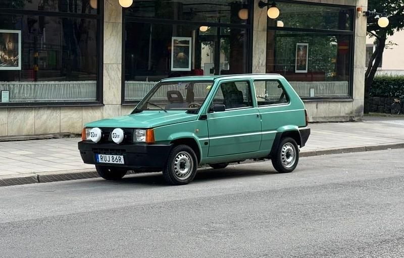 Verde ulivo Begagnad 2000 Fiat Panda Halvkombi | 60 000 kr - Bild 1/4