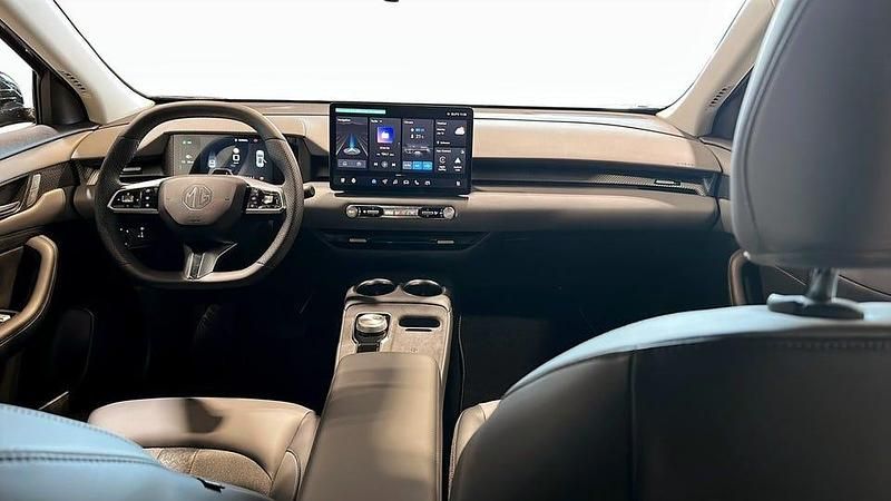 Ny MG S5 Luxury 169 kW (231 HK) 2025 Grå SUV