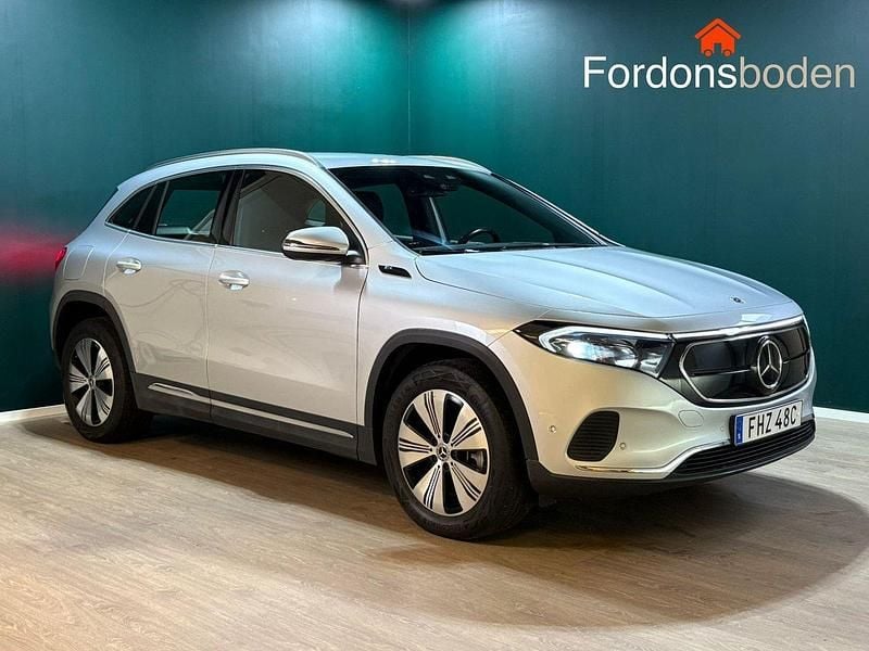 Silver Begagnad 2021 Mercedes EQA250 Progressive SUV | 329 800 kr (Marknadspris) - Bild 1/3