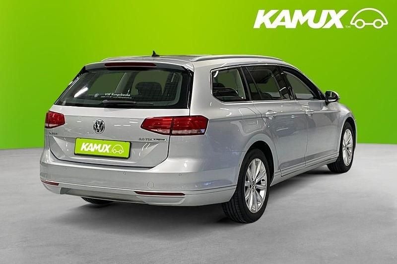 Begagnad VW Passat Executive 150 HK (110 kW) 2015 Silver/grå Kombi