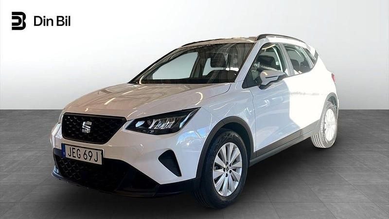 Vit Begagnad 2022 Seat Arona Style SUV | 169 500 kr (Bra pris) - Bild 1/4