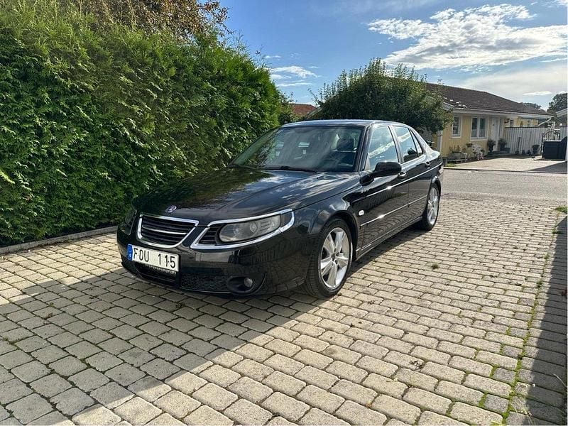 Svart Begagnad 2007 Saab 9-5 Aero Sedan | 45 000 kr (Marknadspris) - Bild 1/4