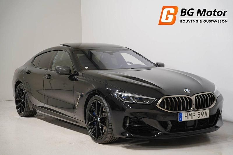 Svart Begagnad 2019 BMW M850 Shadowline Sportkupé | 739 900 kr (Marknadspris) - Bild 1/4