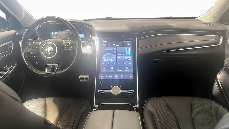 Begagnad MG Marvel R Luxury 132 kW (180 HK) 2022 Svart SUV