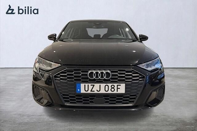Begagnad Audi A3 Proline 112 HK (82 kW) 2022 Svart Sedan