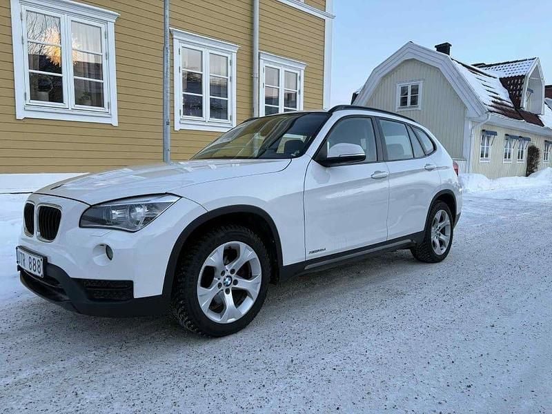 Alpinvit Begagnad 2014 BMW X1 SUV | 86 000 kr (Superpris) - Bild 1/3