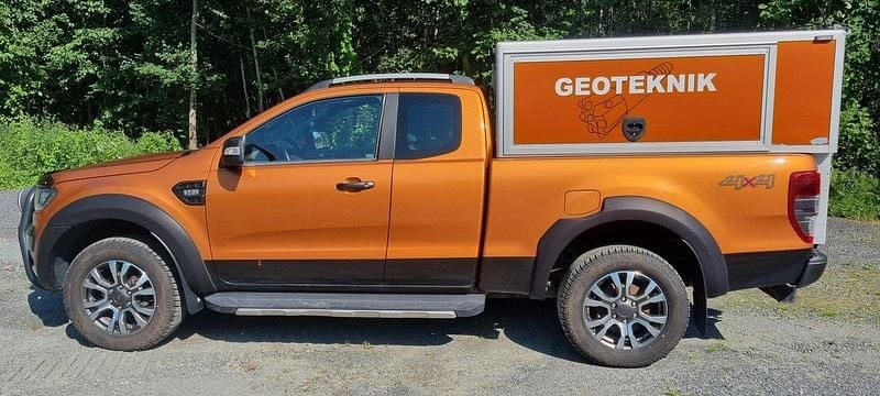Orange Begagnad 2018 Ford Ranger Pickup | 250 000 kr (Superpris) - Bild 1/4