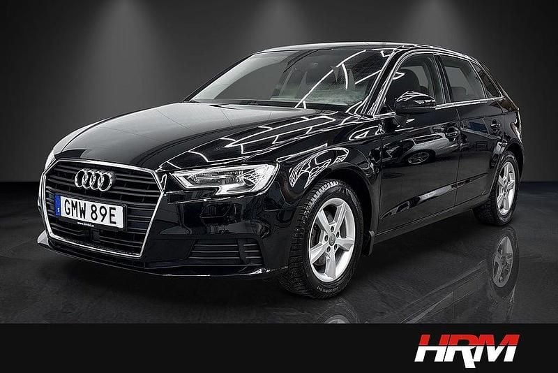 Svart Begagnad 2019 Audi A3 Sportback Proline Halvkombi | 169 900 kr (Marknadspris) - Bild 1/4