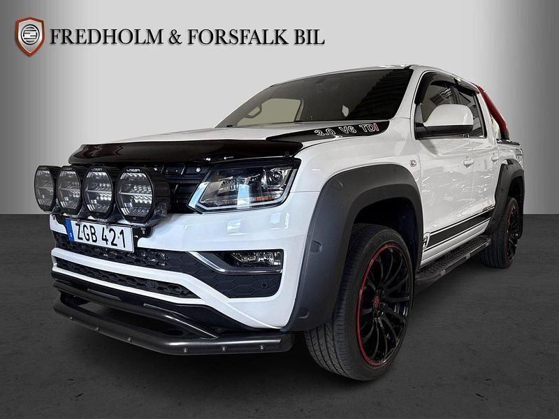 Vit Begagnad 2019 VW Amarok Black Edition Pickup | 469 900 kr (Marknadspris) - Bild 1/4
