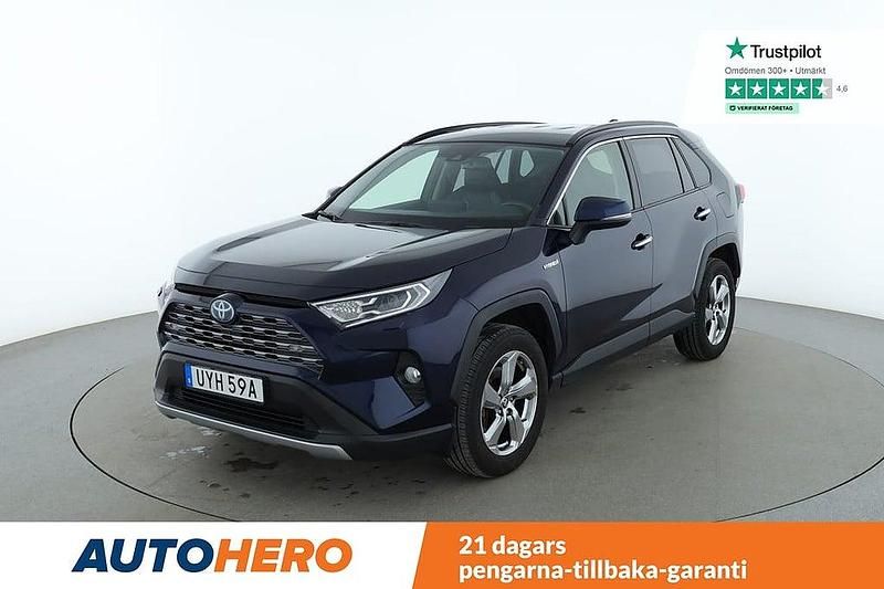 Mörkblå Begagnad 2020 Toyota RAV4 Hybrid Executive SUV | 336 000 kr (Lite dyr) - Bild 1/4