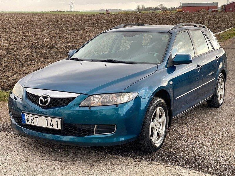 Begagnad Mazda 6 Inclusive 166 HK (122 kW) 2005 Blå Kombi