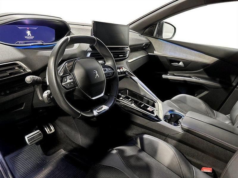 Begagnad Peugeot 5008 GTi 131 HK (96 kW) 2024 Grå SUV