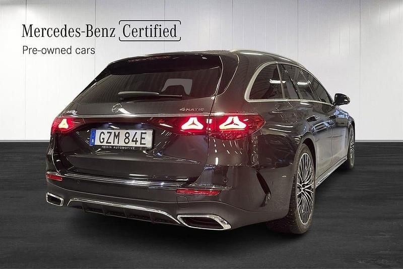 Begagnad Mercedes E300 AMG 313 HK (230 kW) 2025 Grå Kombi
