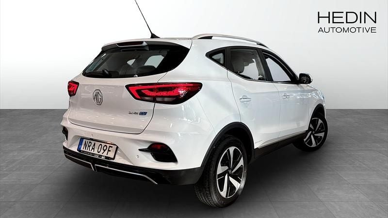 Begagnad MG ZS Comfort 114 kW (156 HK) 2022 Vit SUV