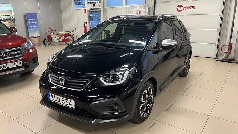 Chrystal black Begagnad 2021 Honda Jazz Executive Halvkombi | 239 900 kr (Lite dyr) - Bild 1/4