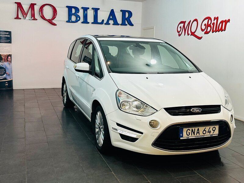Vit Begagnad 2014 Ford S-MAX Business Edition Minibuss | 159 900 kr (Marknadspris) - Bild 1/4
