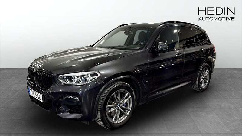 Grå Begagnad 2020 BMW X3 M Sport SUV | 349 990 kr (Bra pris) - Bild 1/4
